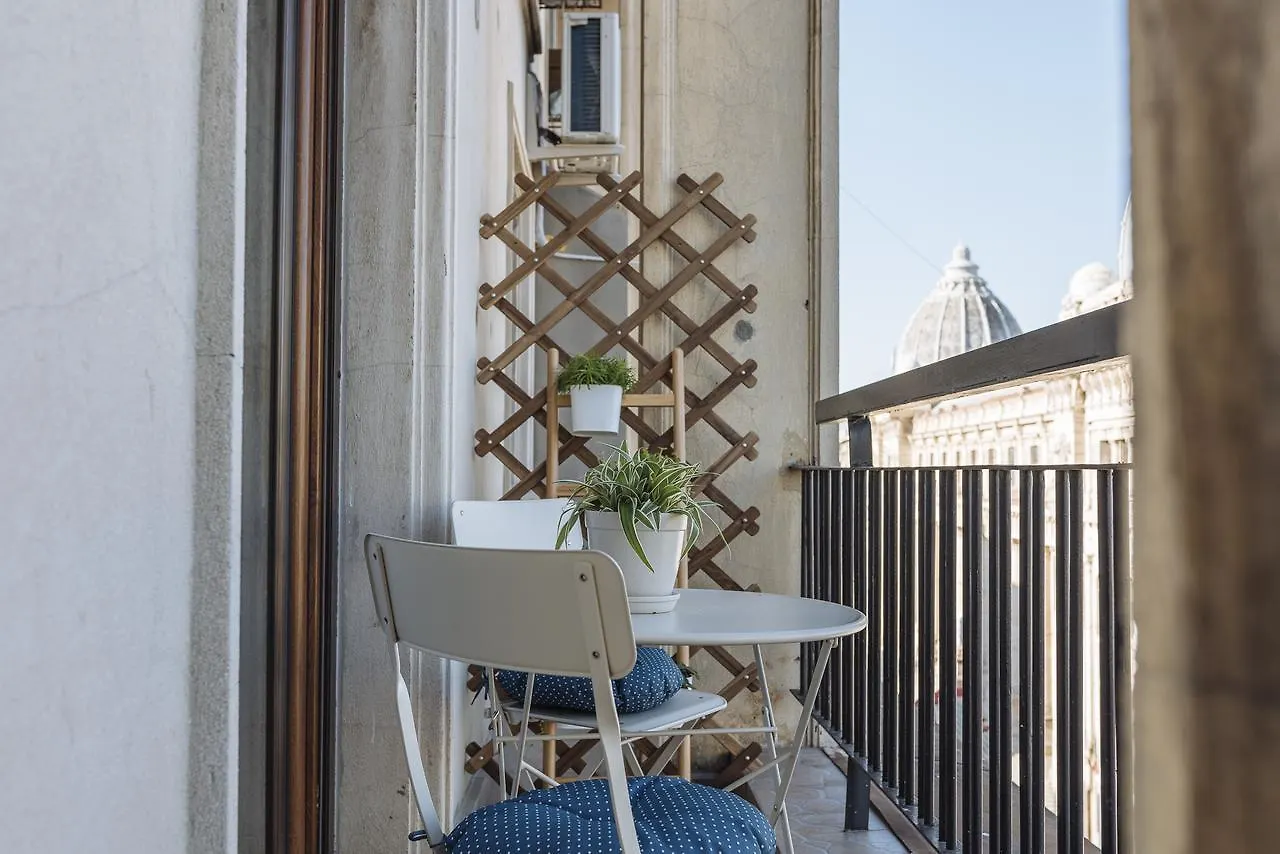 Old Town - City Center Apartment Bucharest